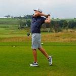 Summer Play – Herren Golf-Outfit Inspiration für den Sommer